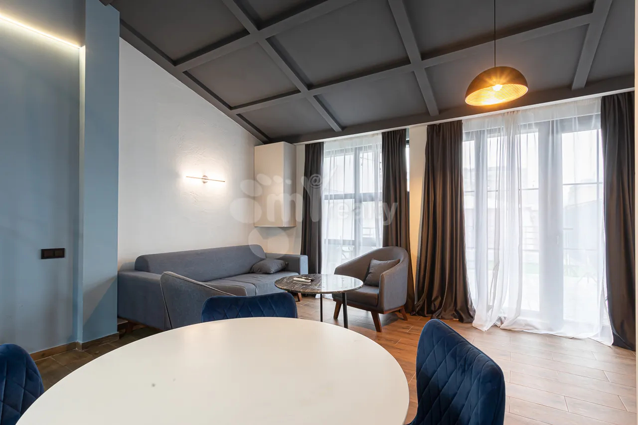 4 bedroom apartment for sale Koghbatsi St, Center Yerevan, 159428