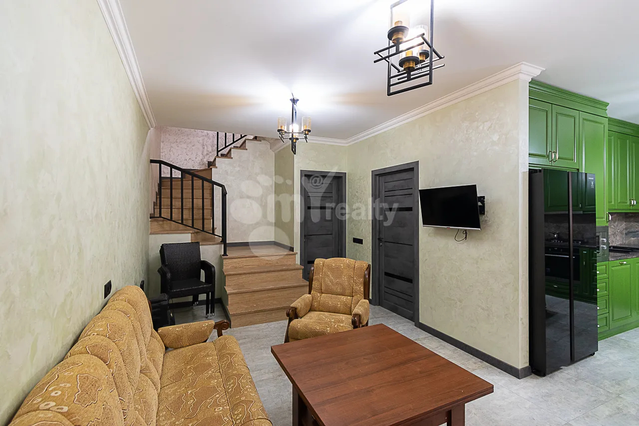 Купить дом Микоян ул, Давташен Ереван, 160031