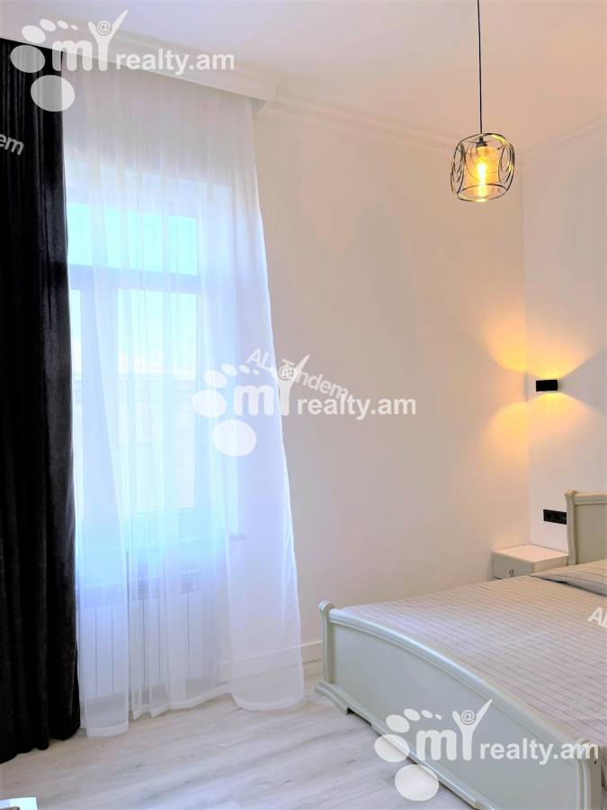 Снять 3 комнатную квартиру Корюн ул, Центр Ереван, 135292