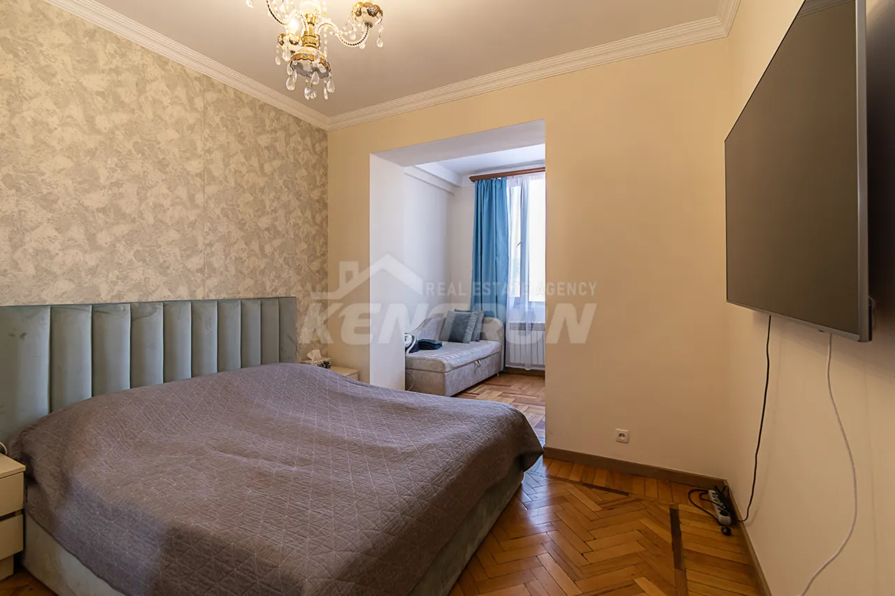 3 սենյականոց բնակարան  Հր.Քոչար փող, Արաբկիր Երևան, 159108