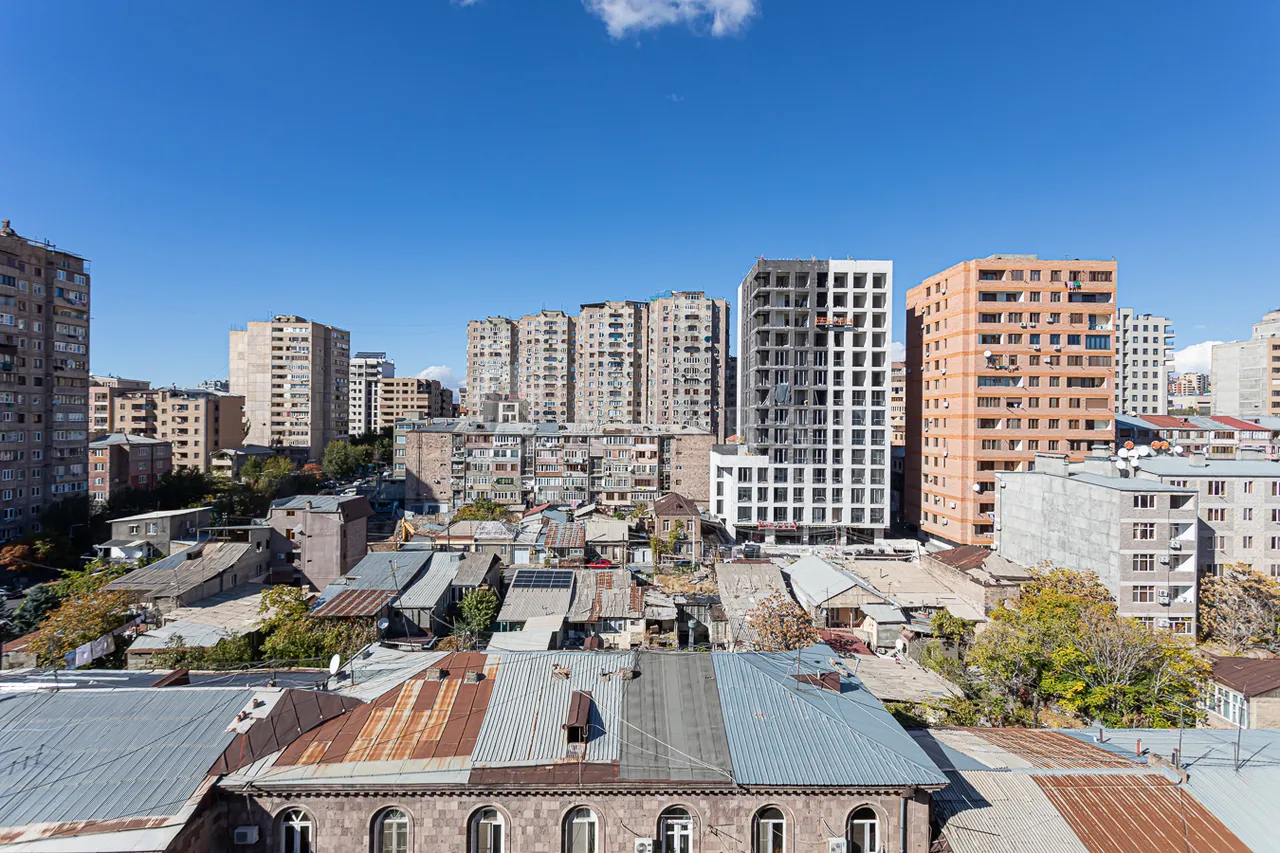 4 bedroom apartment for sale Aghbyur Serob St, Arabkir Yerevan, 157232