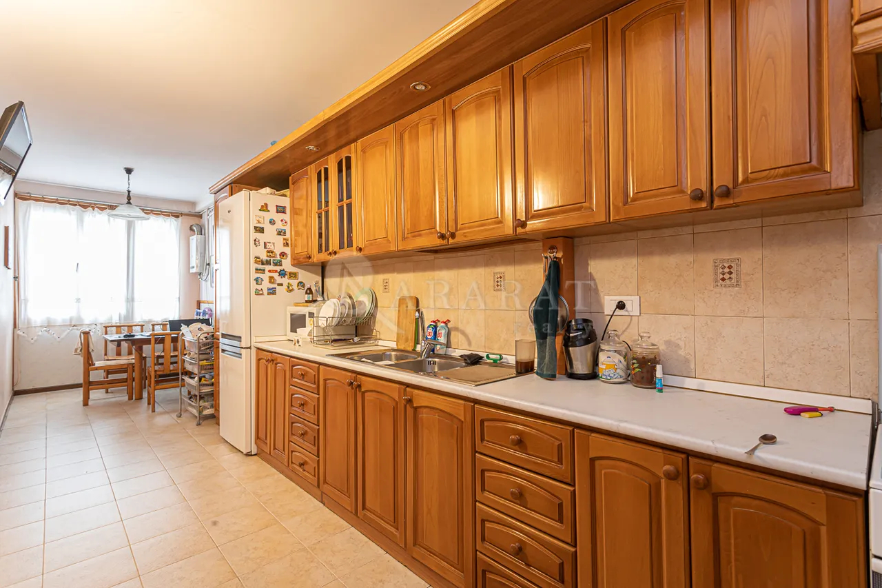 3 bedroom apartment for sale V.Papazyan St, Arabkir Yerevan, 159231