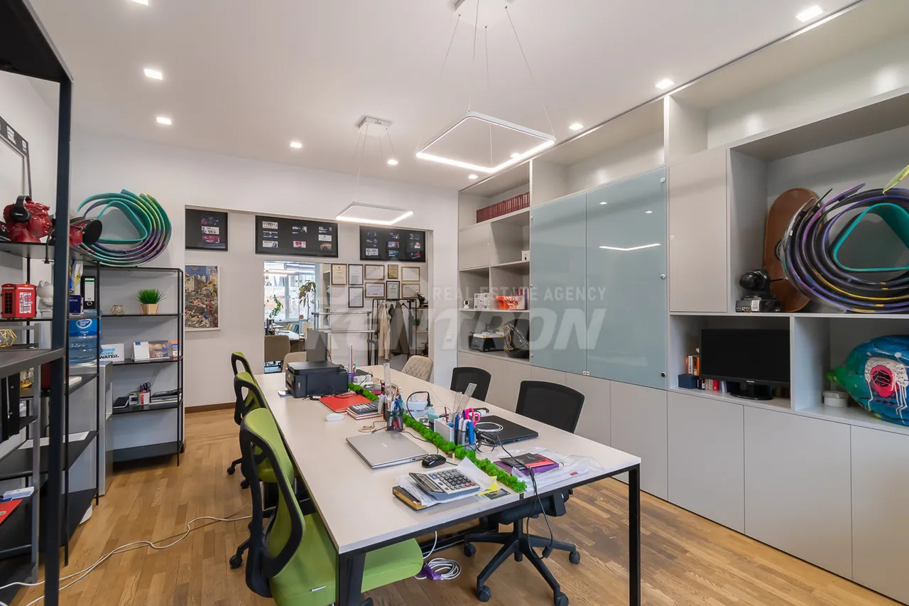 3 սենյականոց բնակարան  Թամանյան փող, Կենտրոն Երևան, 158802