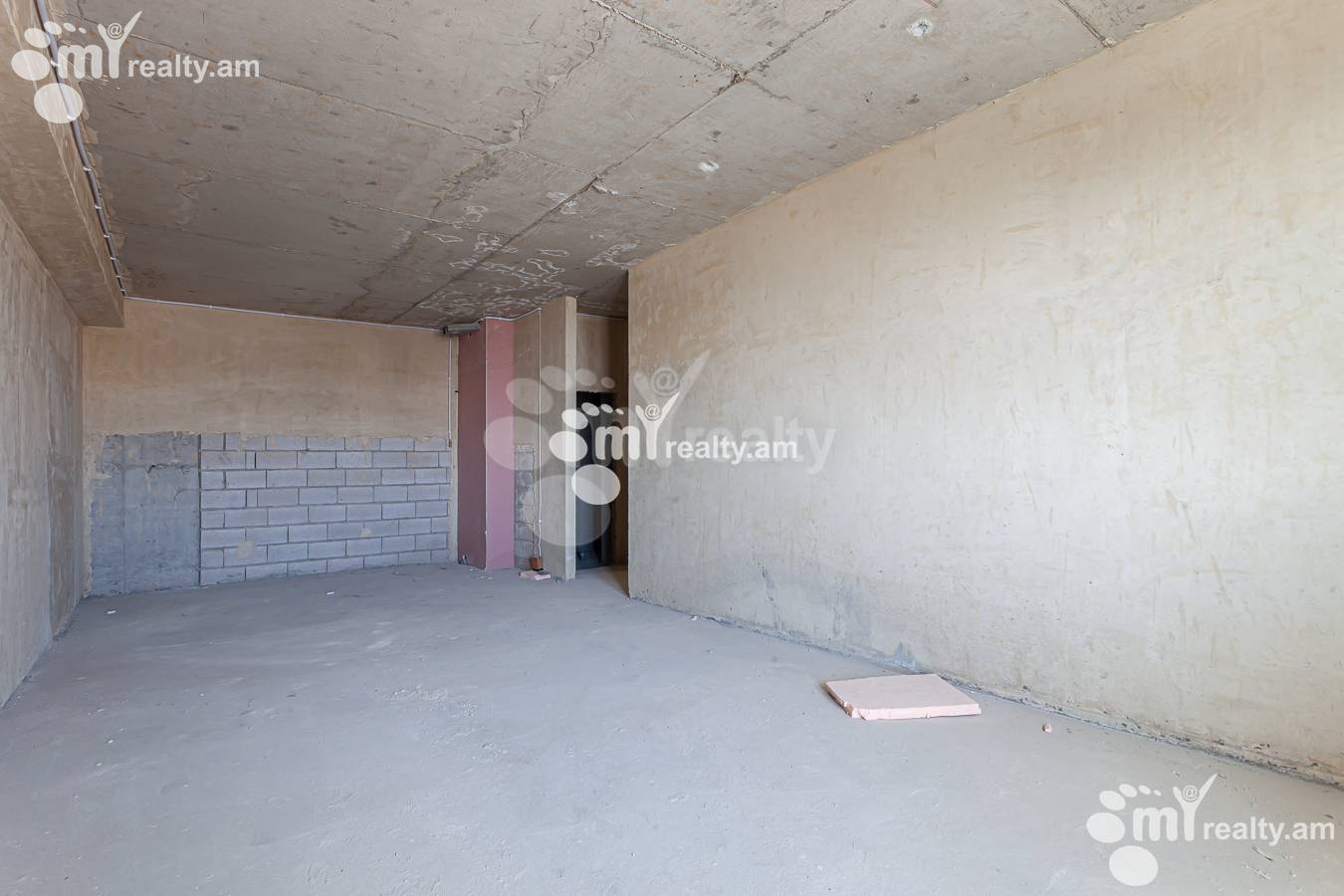 3 սենյականոց բնակարան  Գրիբոեդովի փող, Արաբկիր Երևան, 155794