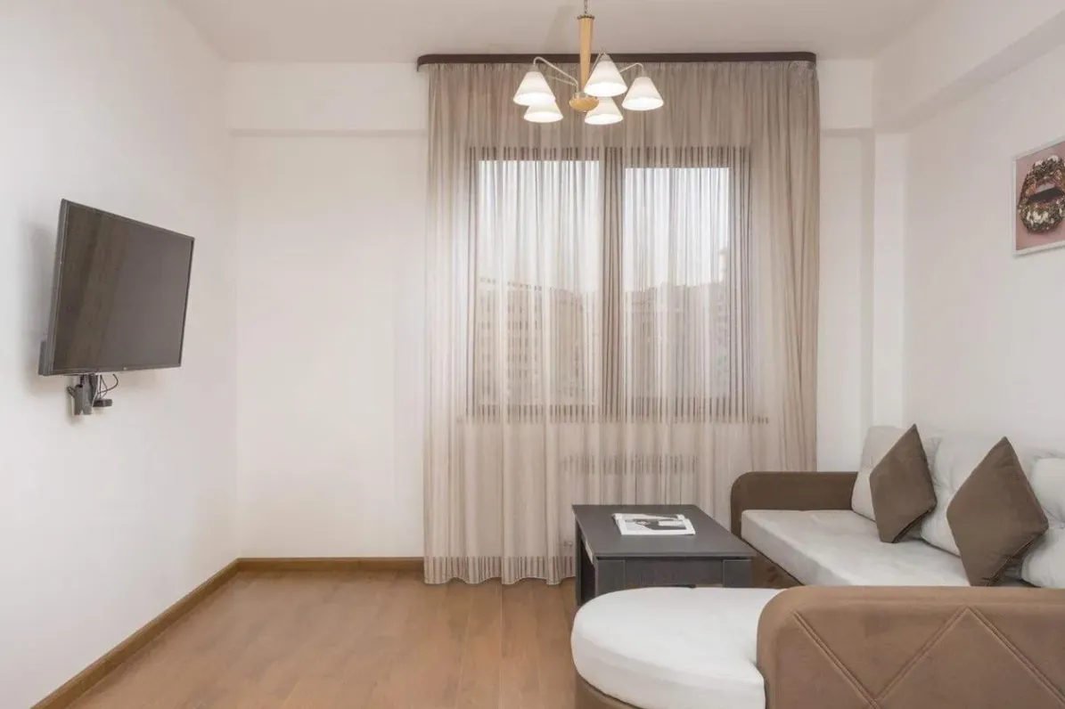 2 bedroom apartment for rent Buzand St, Center Yerevan, 160288