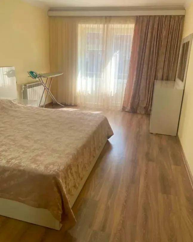 3 bedroom apartment for rent Tumanyan St, Center Yerevan, 161327