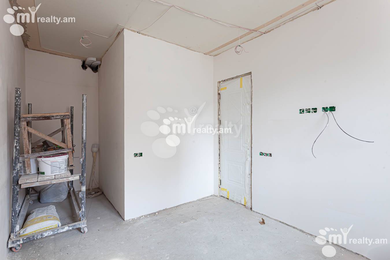 2 bedroom apartment for sale خیابان گ. لوساوُریچ, مرکز شهر ایروان, 153357