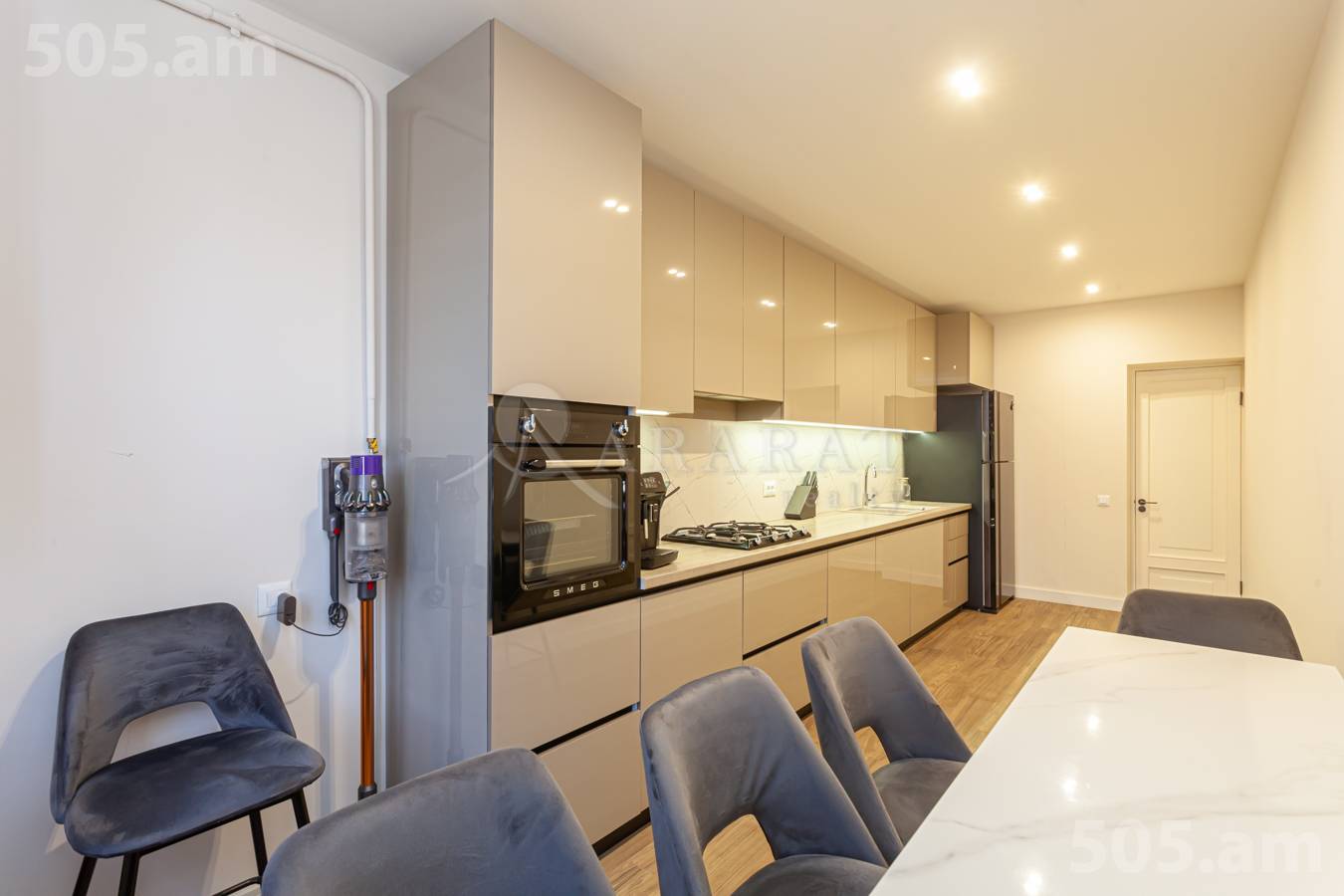 3 bedroom apartment for sale Hambardzumyan St, Arabkir Yerevan, 151068