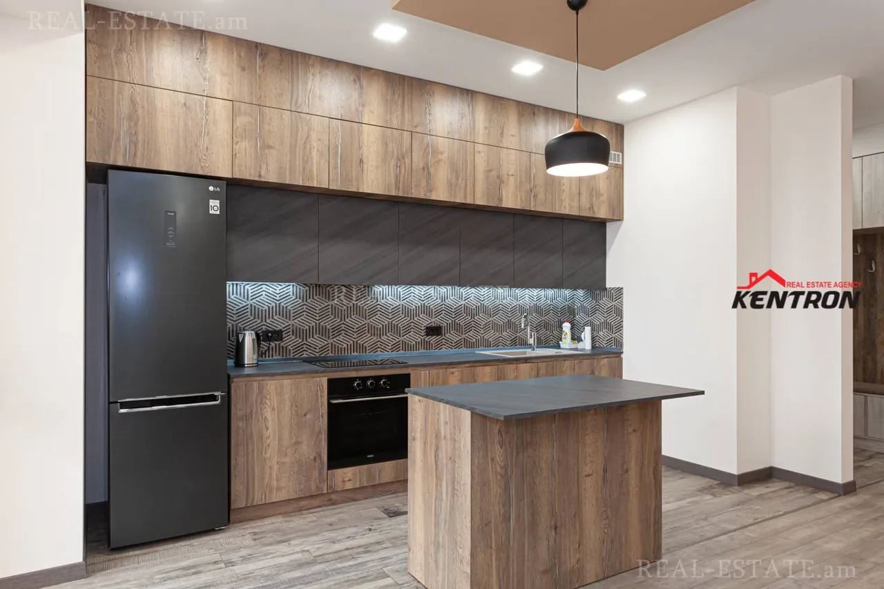 Снять 3 комнатную квартиру Сасна Црер ул., Давташен Ереван, 158922