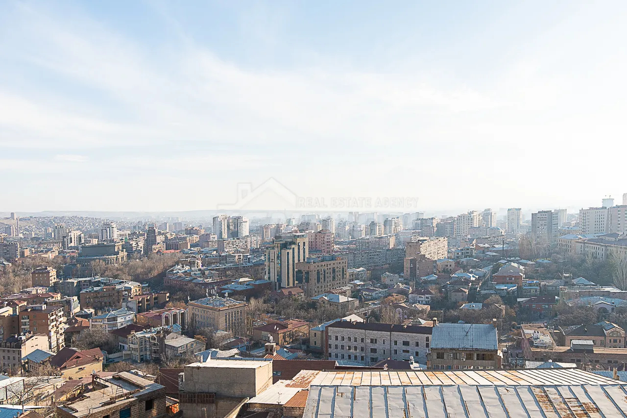 3 սենյականոց բնակարան վարձով Անտառային, Գ.Էմինի փող., Կենտրոն Երևան, 159429