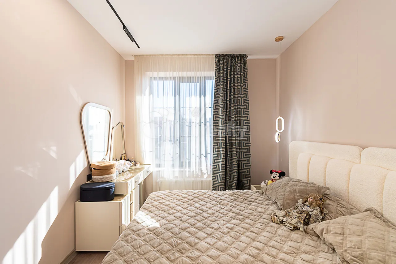 Купить дом Паруйр Севак 11, Аван Ереван, 159478