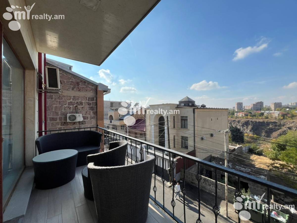 3 սենյականոց բնակարան վարձով Քեռու փող, Արաբկիր Երևան, 157123