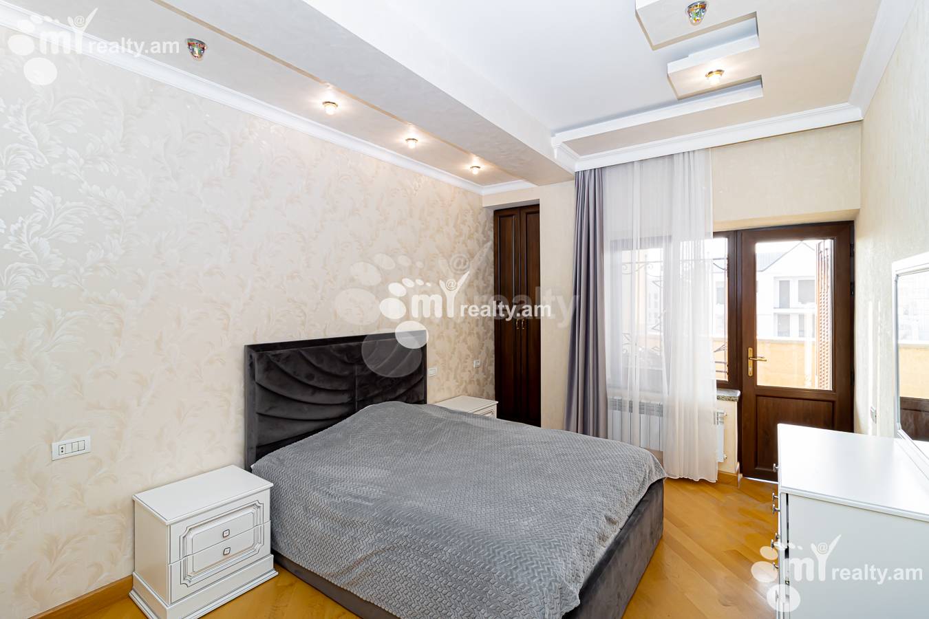 House for sale G 1 dis., Ajapnyak Yerevan, 154562