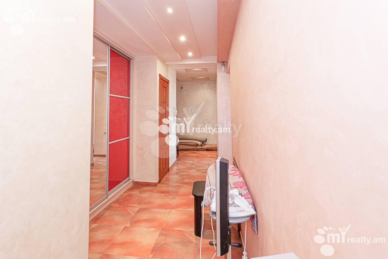 4 bedroom apartment for sale Sarmen St, Center Yerevan, 133557