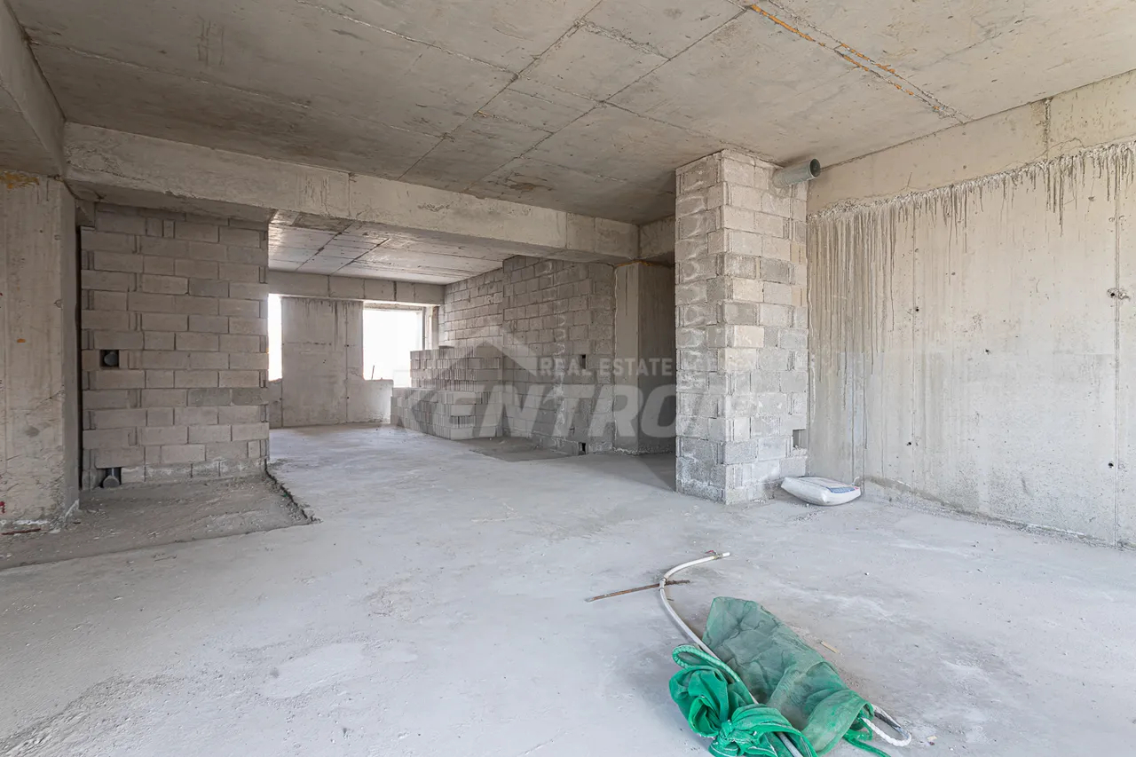 3 bedroom apartment for sale Emineski St, Qanaqer- Sejtun Yerevan, 157635