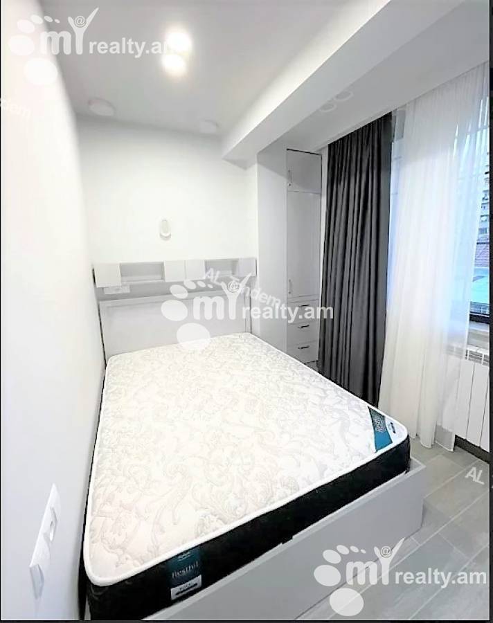 Купить 2 комнатную квартиру Маштоца пр, Центр Ереван, 140509