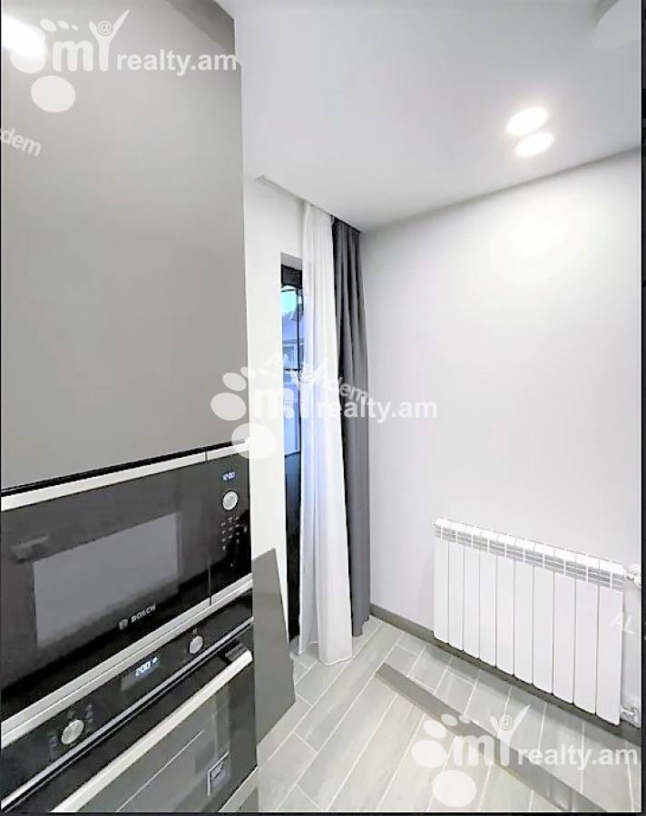 Купить 2 комнатную квартиру Маштоца пр, Центр Ереван, 140509