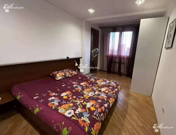 2-senyakanoc-bnakaran-vacharq-Yerevan-Center