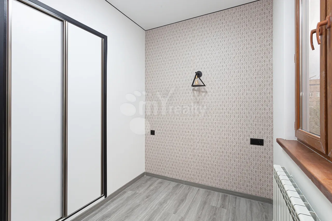 4 bedroom apartment for sale Hr.Kochar St, Arabkir Yerevan, 160498