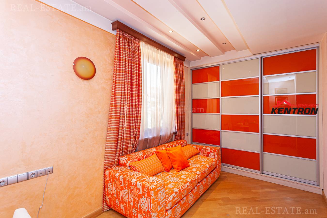 4 bedroom apartment for sale Sarmen St, Center Yerevan, 133544