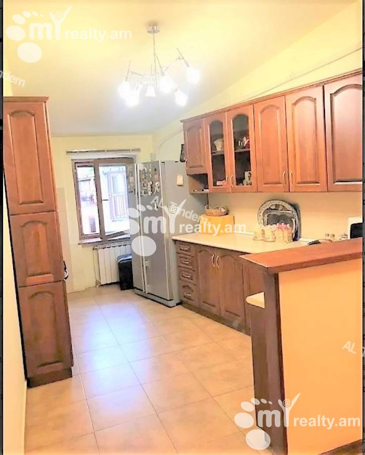 4 bedroom apartment for sale Teryan St, Center Yerevan, 124918