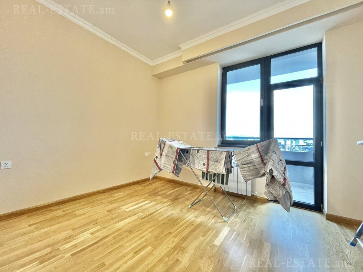 Купить 4 комнатную квартиру Севак ул, Канакер-Зейтун Ереван, 108292