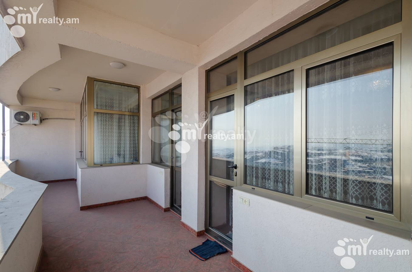 3 bedroom apartment for rent Tsitsernakaberd Highway, Center Yerevan, 151898