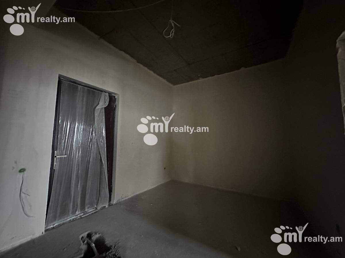 4 սենյականոց բնակարան  Գրիբոեդովի փող, Արաբկիր Երևան, 159342