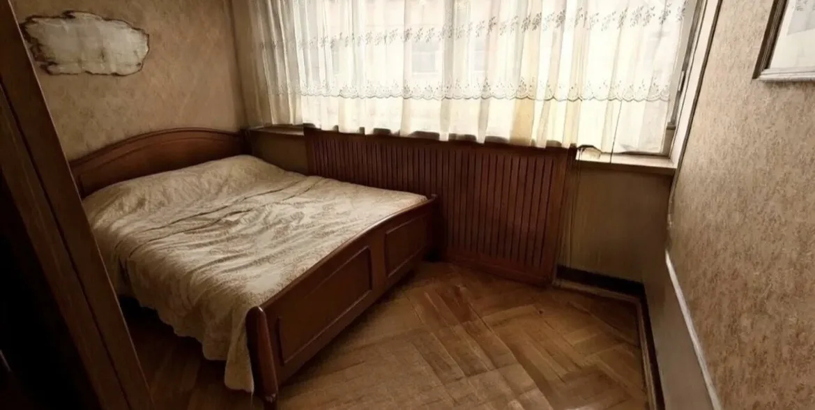 3 bedroom apartment for sale Heratsi St, Center Yerevan, 160333