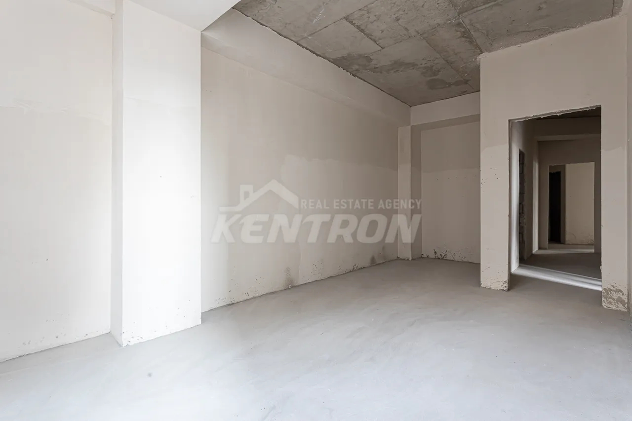 4 bedroom apartment for sale Baghramyan 3 alley, Arabkir Yerevan, 157689