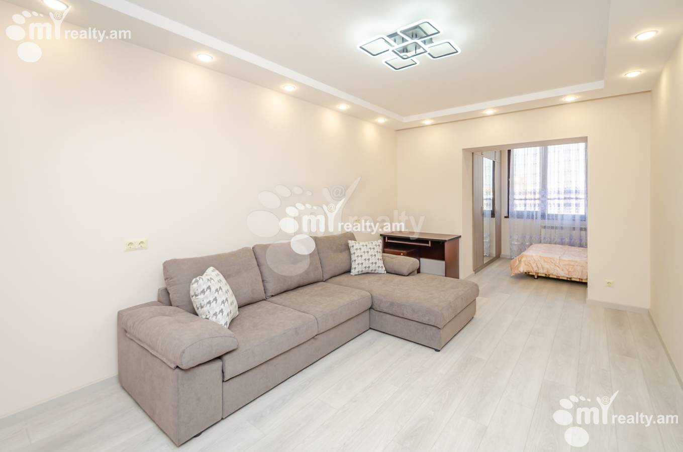 1 սենյականոց բնակարան վարձով Ա. Խաչատրյան փող, Արաբկիր Երևան, 156112