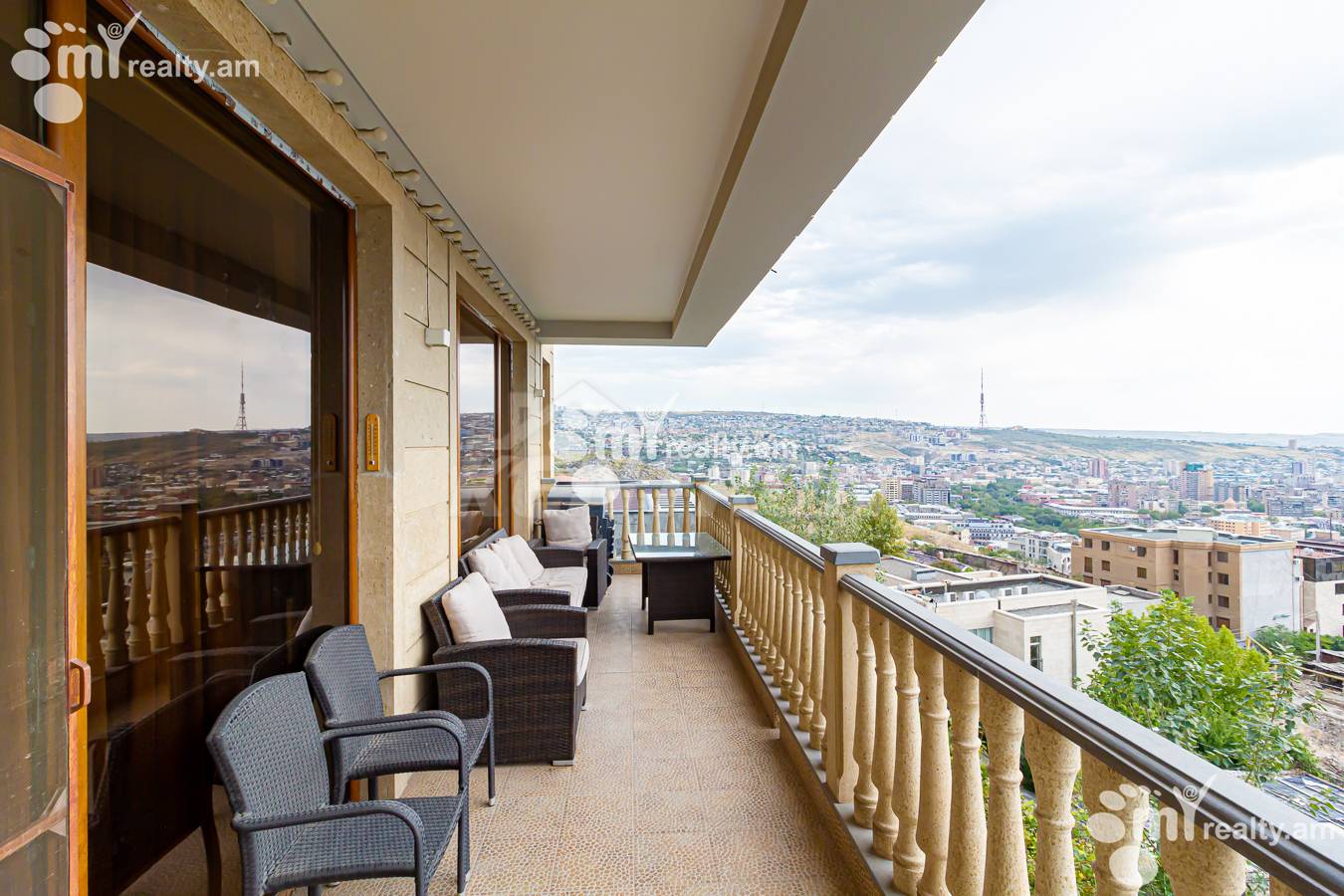 4 bedroom apartment for rent خیابان آنتارایین, مرکز شهر ایروان, 153236