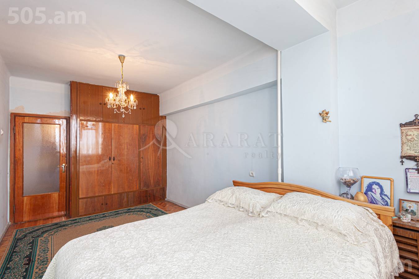 Купить 3 комнатную квартиру Саят-Нова пр, Центр Ереван, 150919