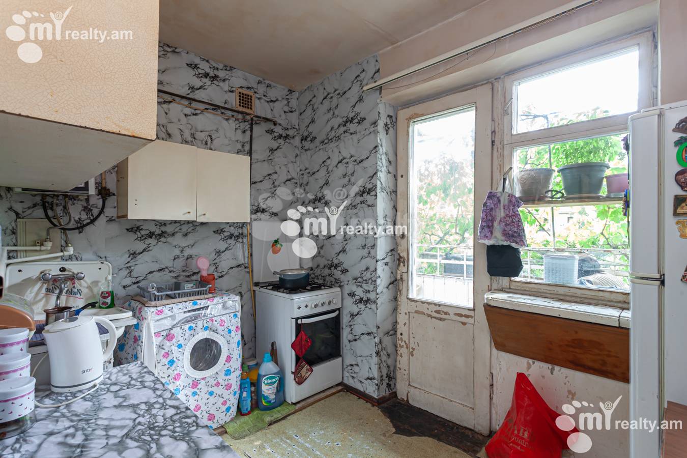 2 bedroom apartment for sale خیابان کومیتاس, عربگیر ایروان, 152127