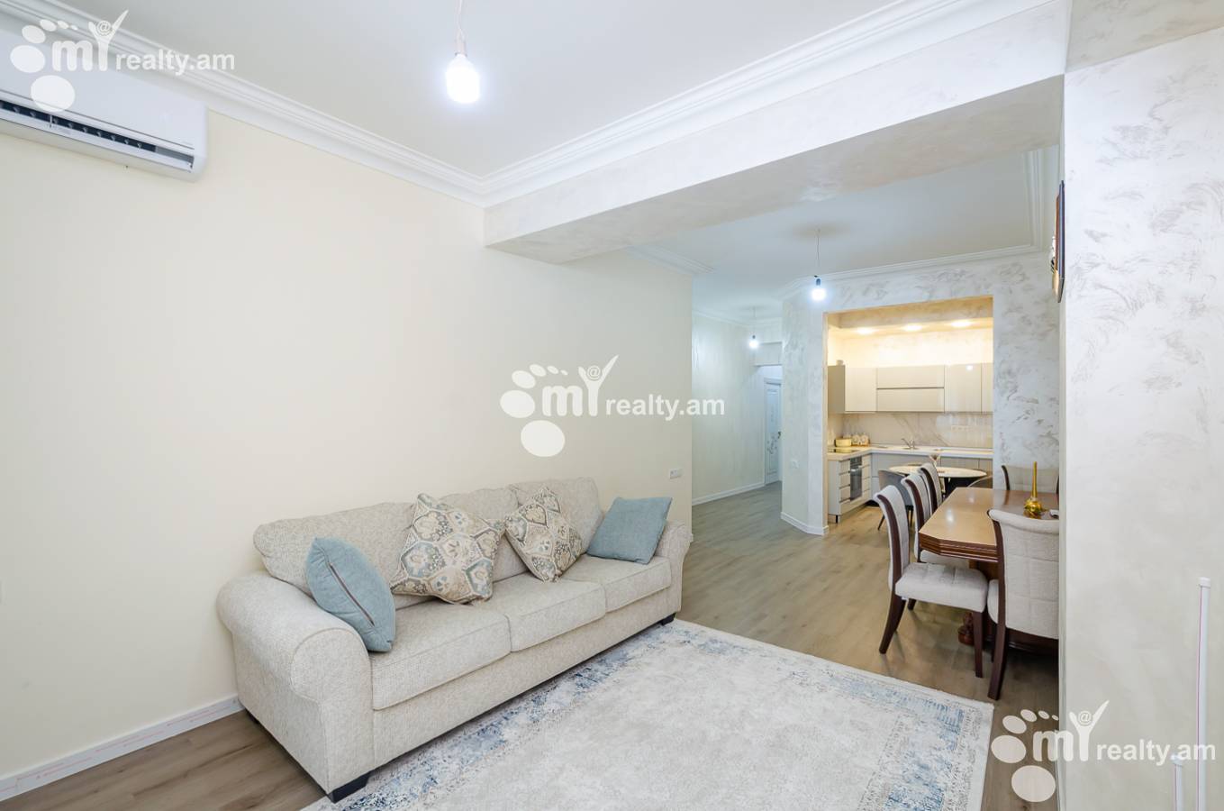 3 bedroom apartment for sale Rostom St, Center Yerevan, 143353