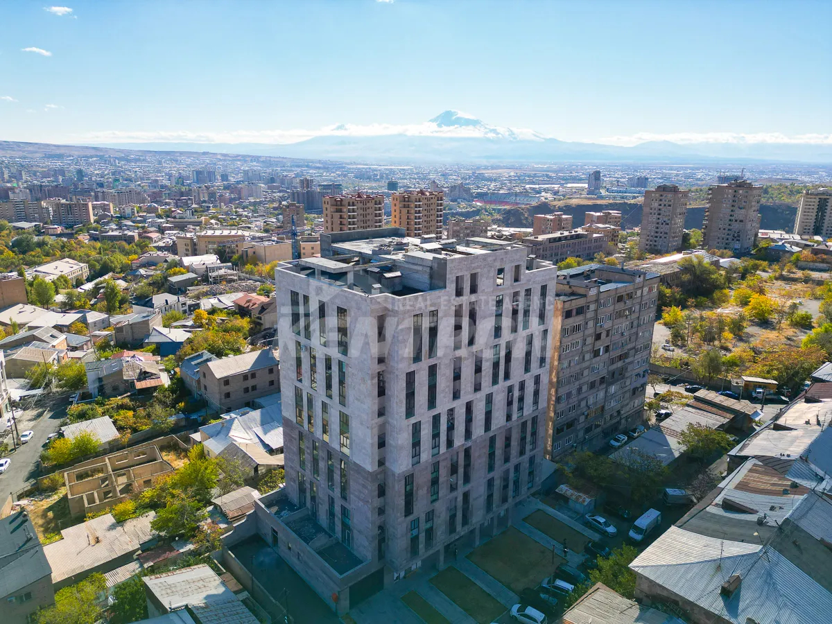 4 սենյականոց բնակարան  Աղբյուր Սերոբ փող, Արաբկիր Երևան, 157231