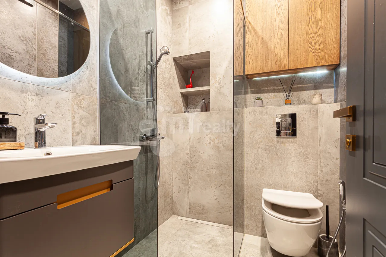 3 սենյականոց բնակարան վարձով Մոսկովյան փող, Կենտրոն Երևան, 158182