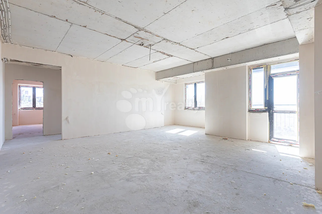 4 bedroom apartment for sale خیابان اِمینِسکی, کاناکِر – زیتون ایروان, 157245