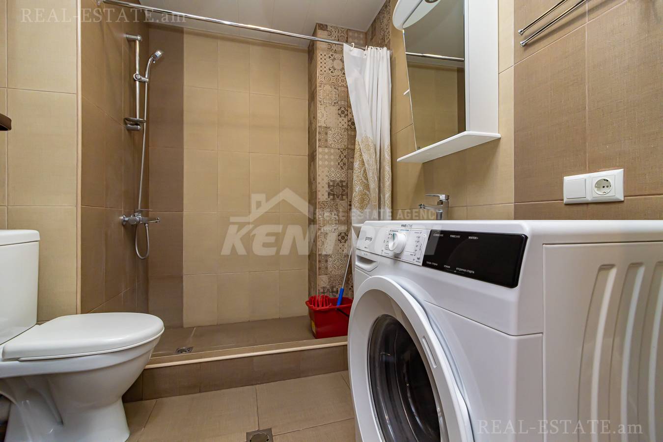 3 bedroom apartment for rent Gyulbenkyan St, Arabkir Yerevan, 137014