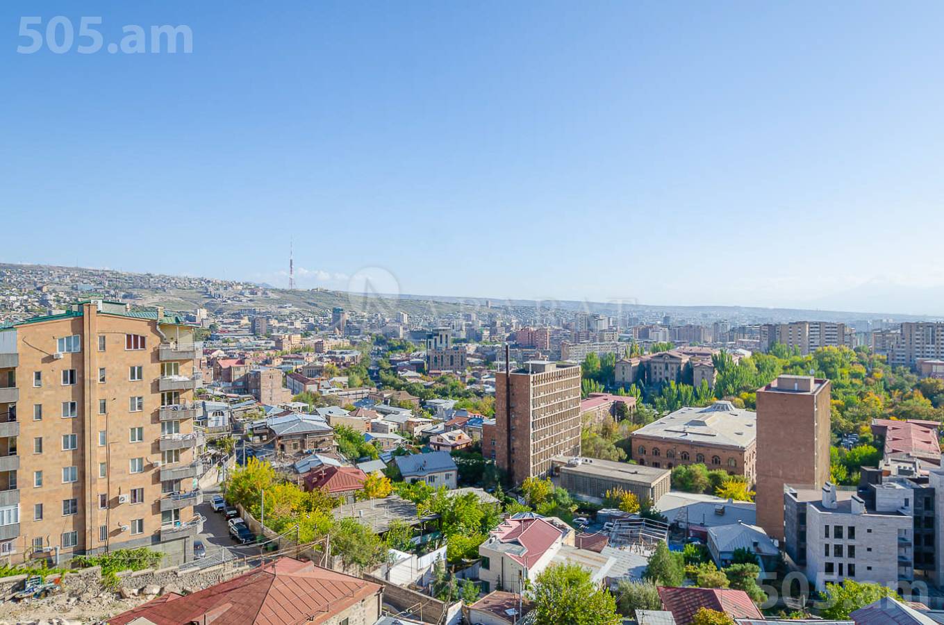 4 սենյականոց բնակարան վարձով , Կենտրոն Երևան, 153305