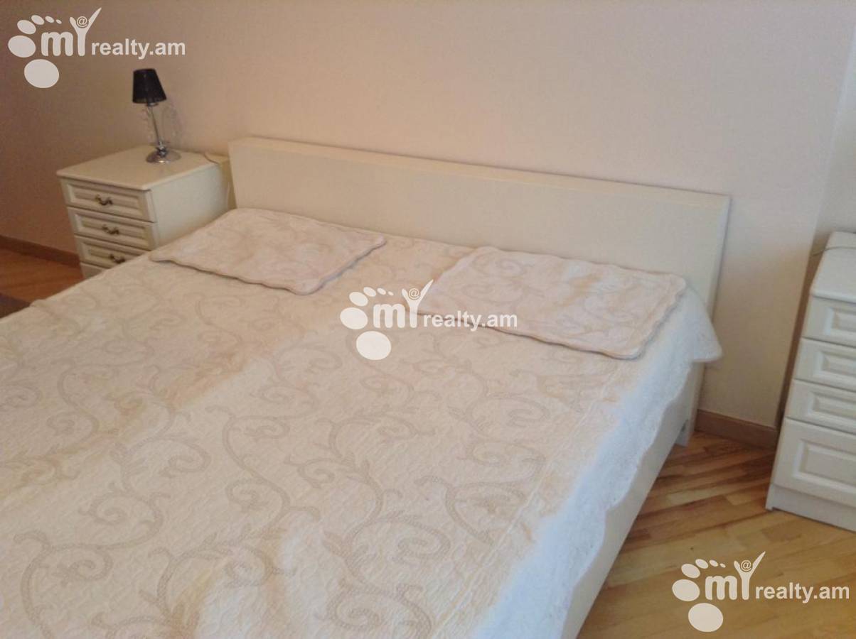 Купить 3 комнатную квартиру Северный пр, Центр Ереван, 143185