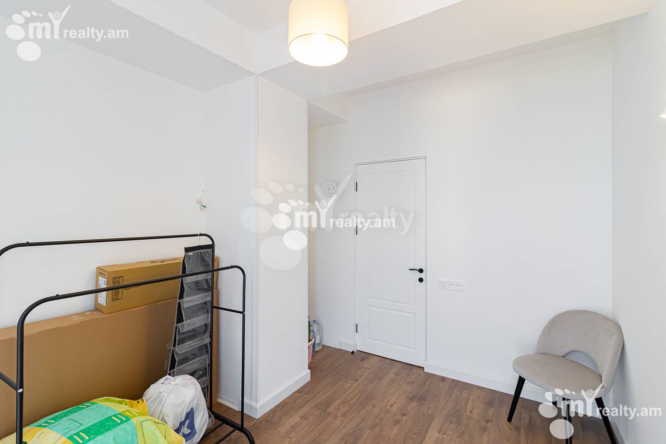 4 bedroom apartment for sale خیابان زاراف آقبیور, آوان ایروان, 154025