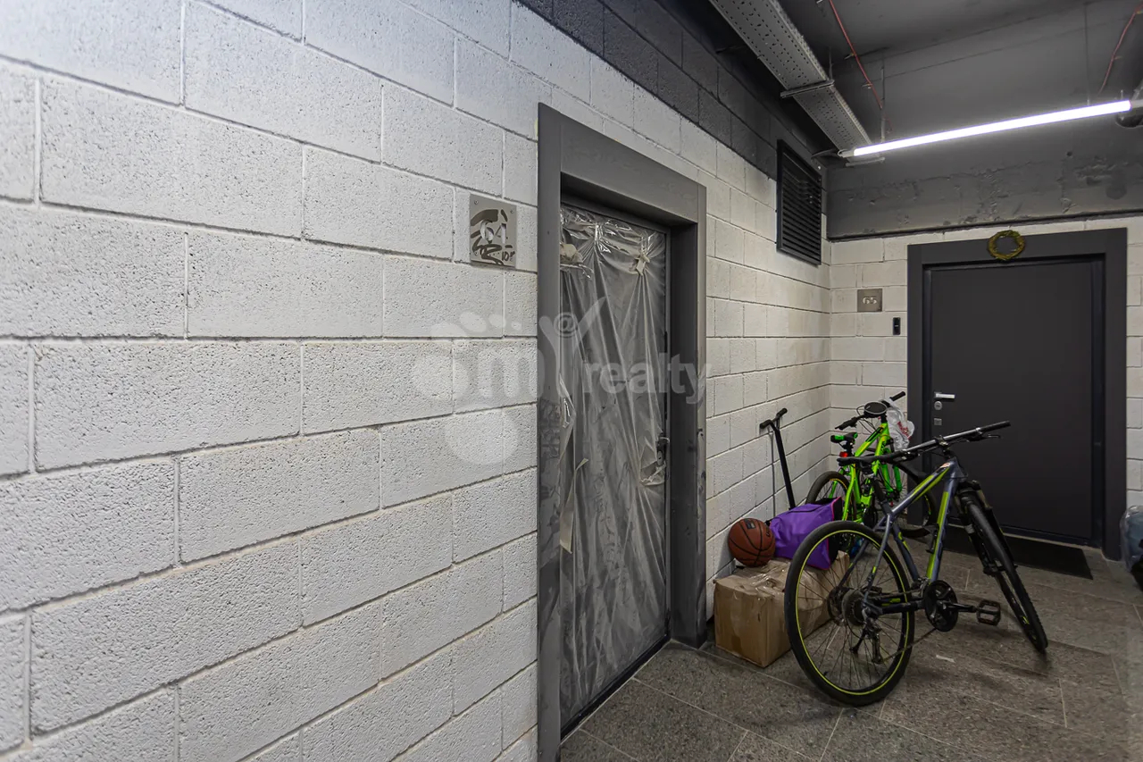 2 bedroom apartment for sale Leningradyan St, Adshapnjak Yerevan, 157671