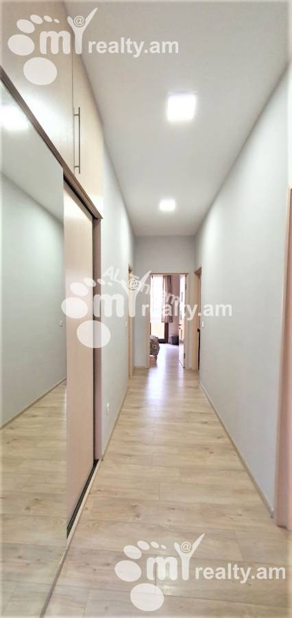 4 bedroom apartment for rent Antarayin St, Center Yerevan, 147991