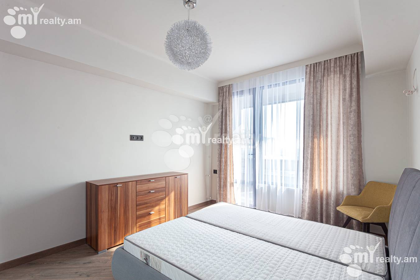 3 bedroom apartment for sale خیابان تیگران مِتس, مرکز شهر ایروان, 144305