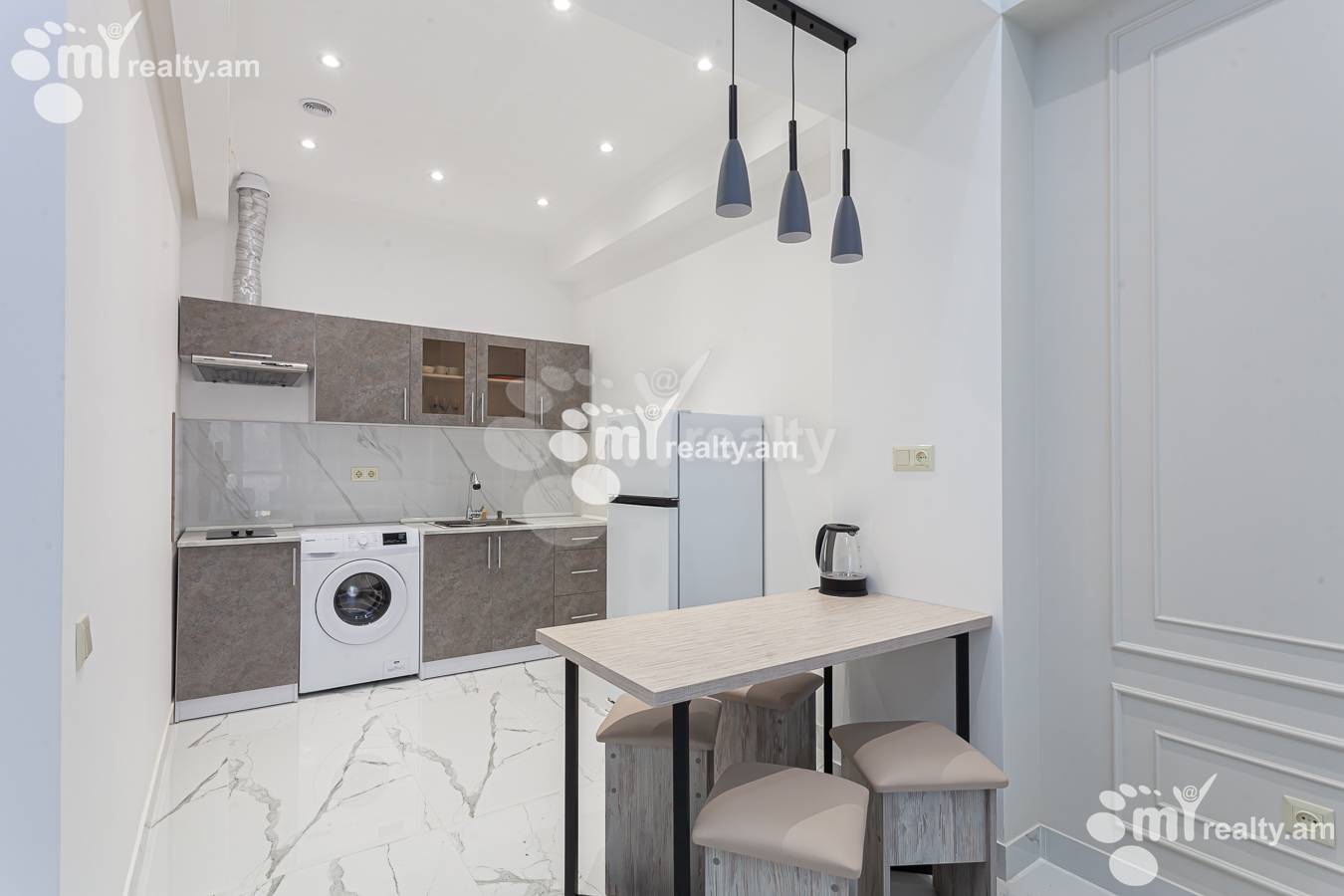 Купить 2 комнатную квартиру Ленинградян, Квартал Ваагни Ереван, 154691