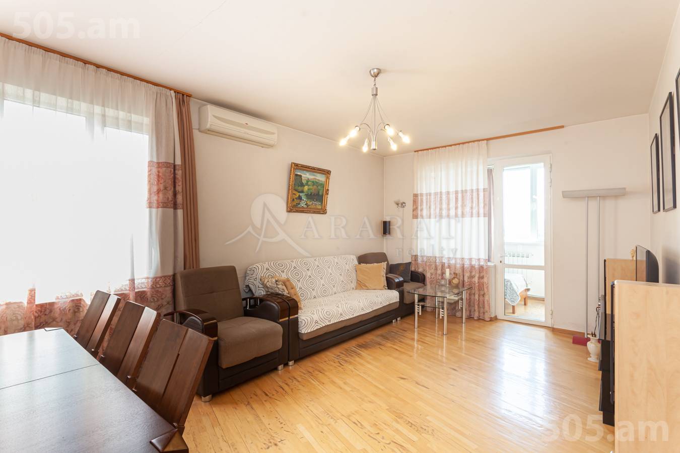 2 bedroom apartment for sale خیابان کیِفیان, عربگیر ایروان, 151765