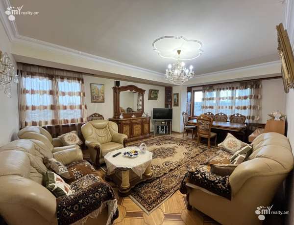 kupit-kvartiru/3-komnatnaya/Hakobyan+St/Arabkir/Yerevan