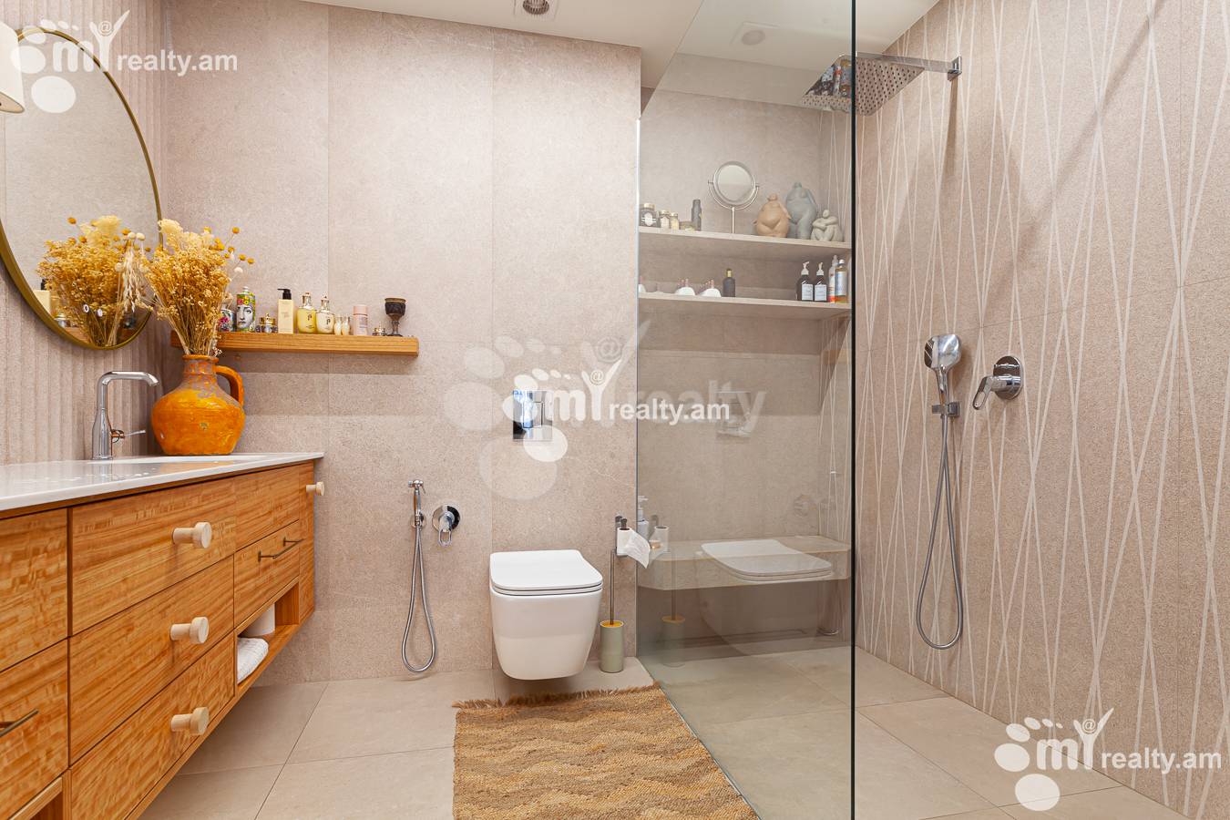 5 bedroom apartment for sale Buzand St, Center Yerevan, 154378