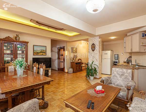 3-senyakanoc-bnakaran-vacharq-Yerevan-Center